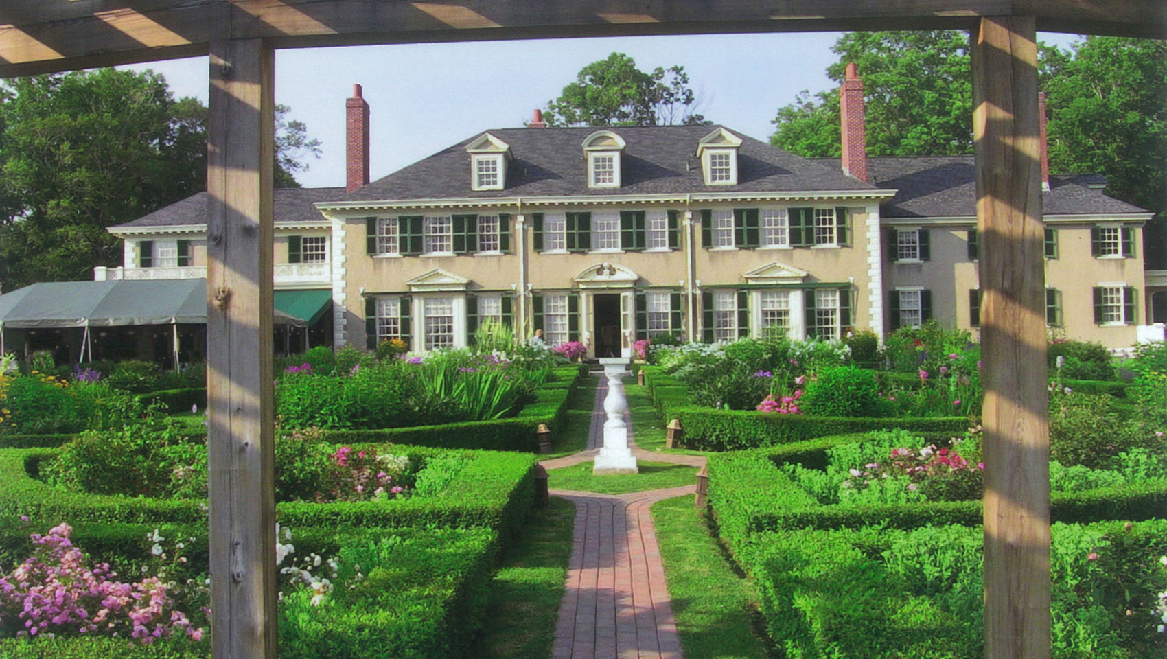 History + Sightseeing: Hildene